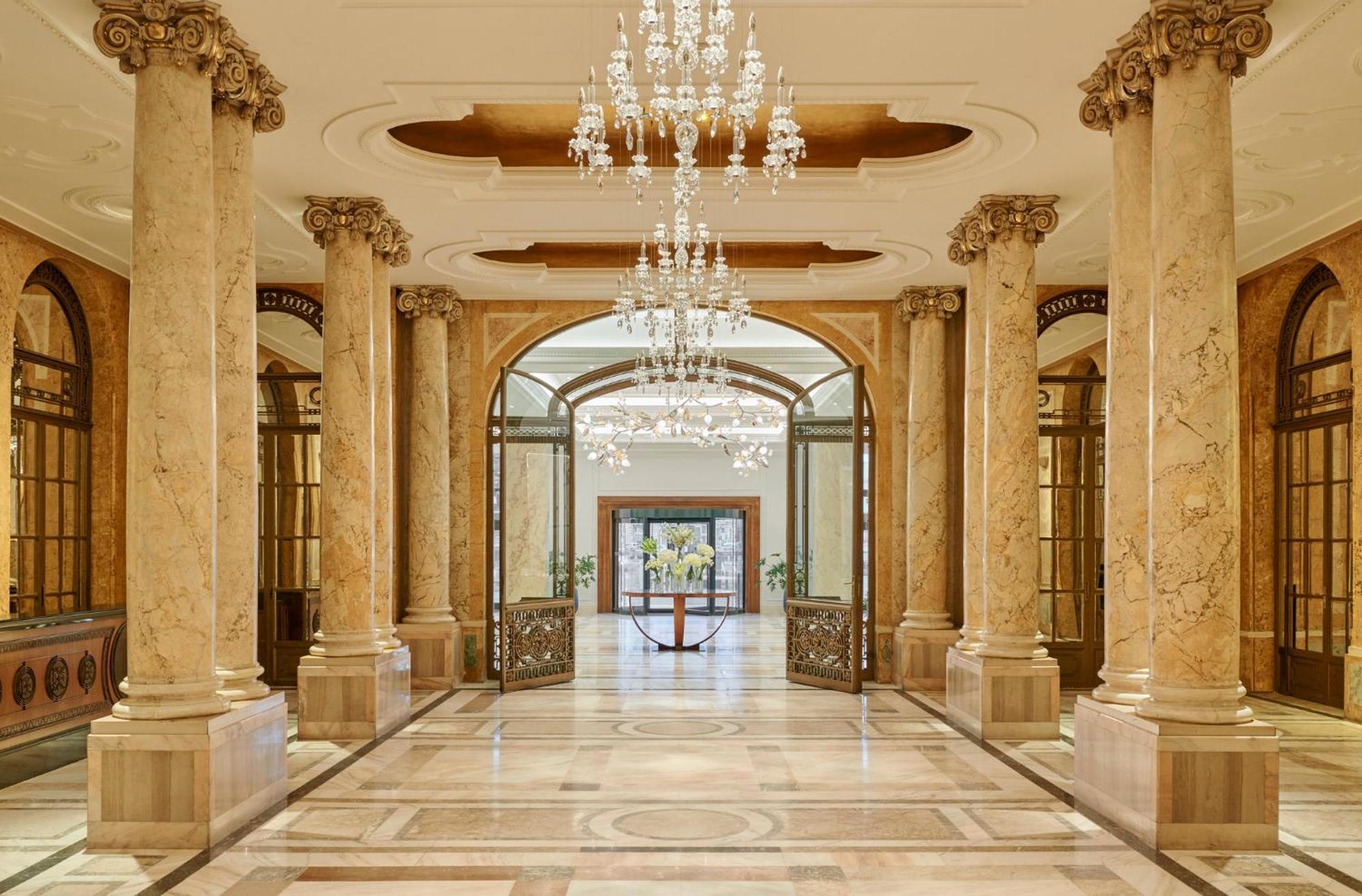 Intercontinental Athenee Palace Bucharest, An Ihg Hotel Εξωτερικό φωτογραφία